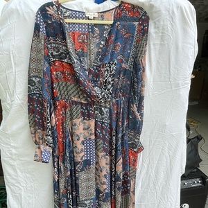 WOMAN DRESS